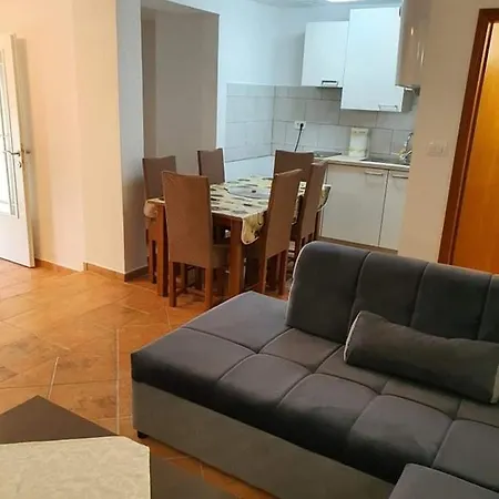 Aldi 4 Appartamento